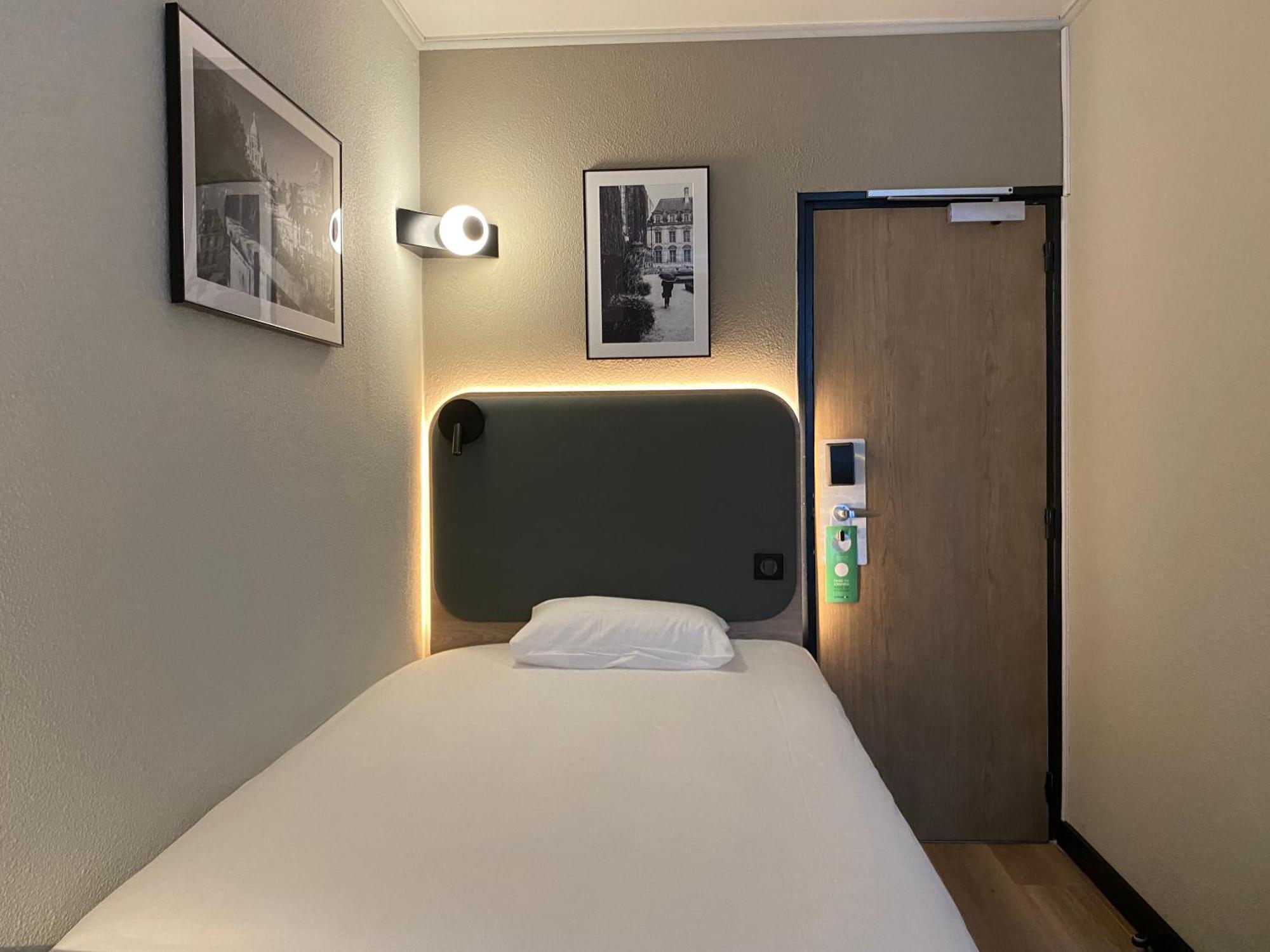 Campanile Paris Ouest - Boulogne Hotell Eksteriør bilde