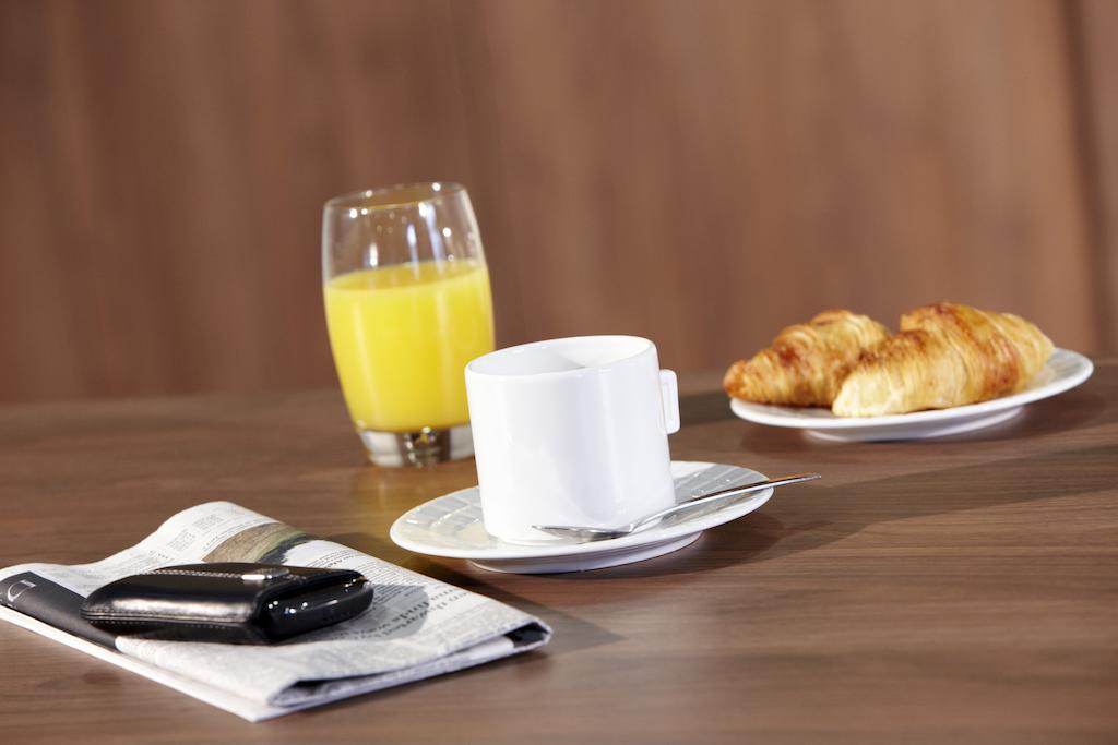 Campanile Paris Ouest - Boulogne Hotell Eksteriør bilde